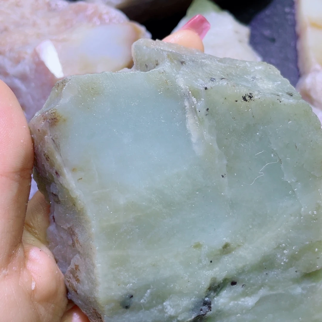 和田玉未镶嵌珠宝半成品