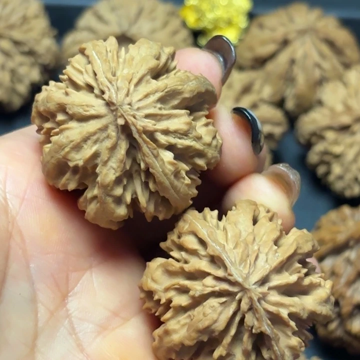 吊坠文玩核桃秦岭灯笼28