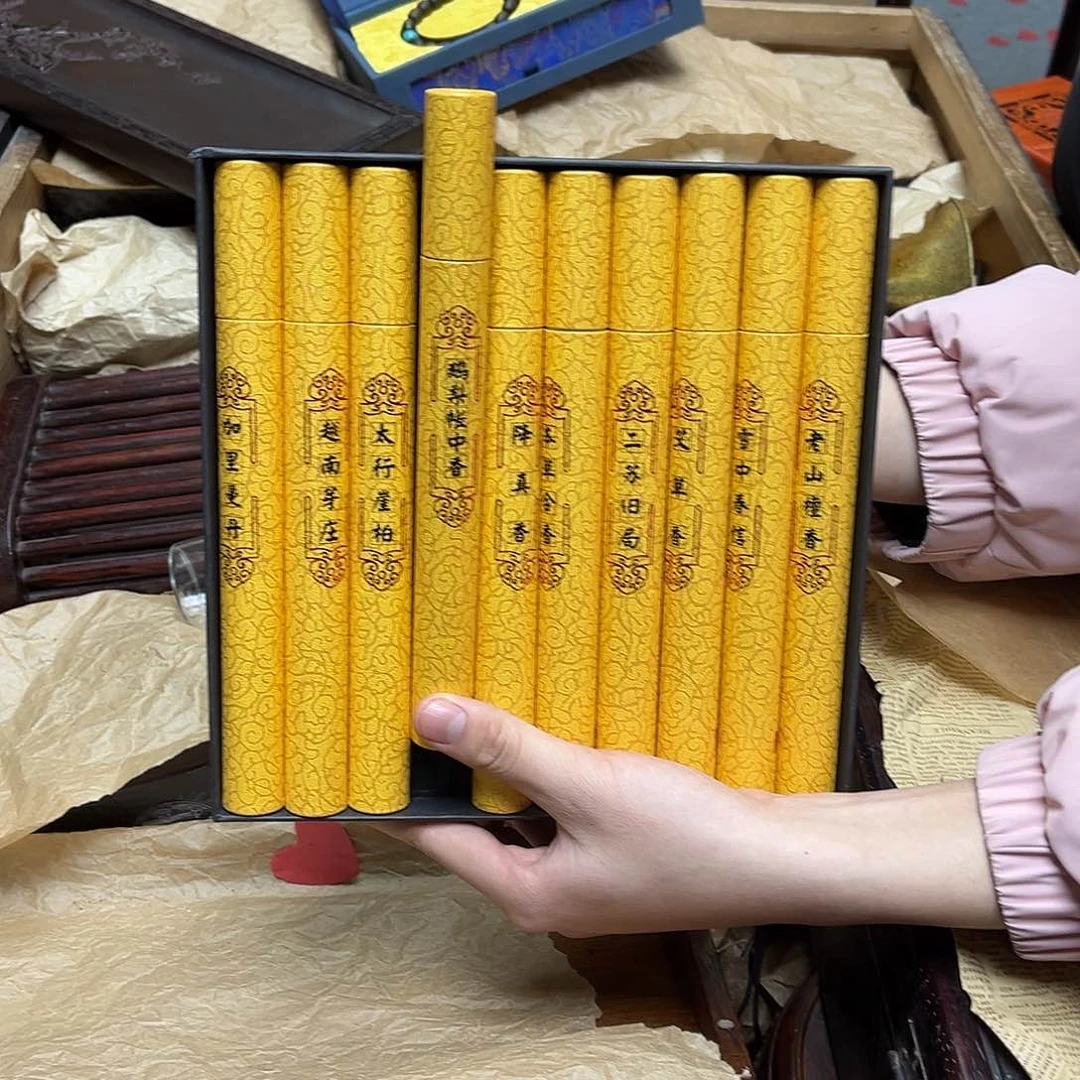 大叶紫檀（黑酸枝木类）