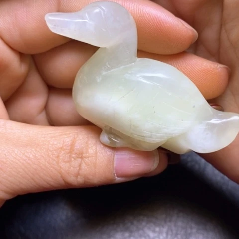 和田玉（糖玉）挂件未镶嵌