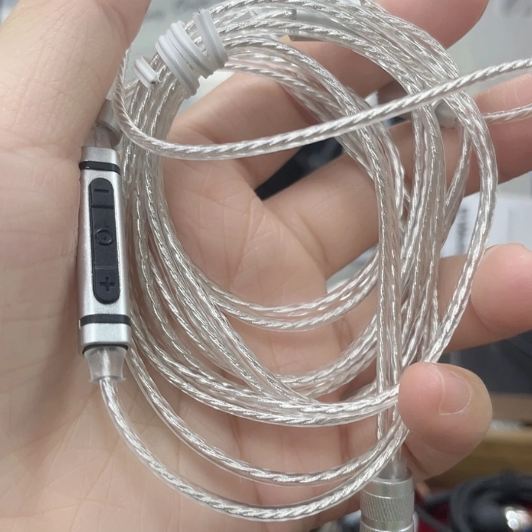 子***昌MMCX3.5线材银色的