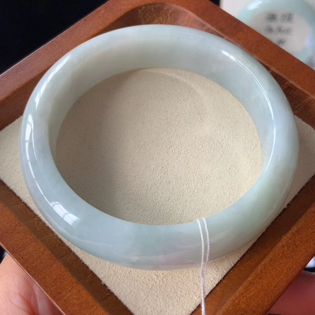 翡翠手镯未镶嵌6号58.2-14.8-8.6