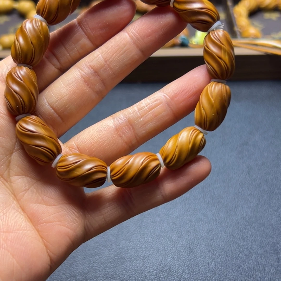 橄榄核吊坠橄榄核