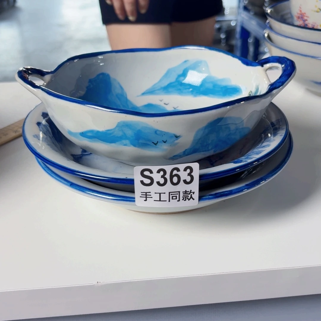 摆件景德镇老陶泥瓷器