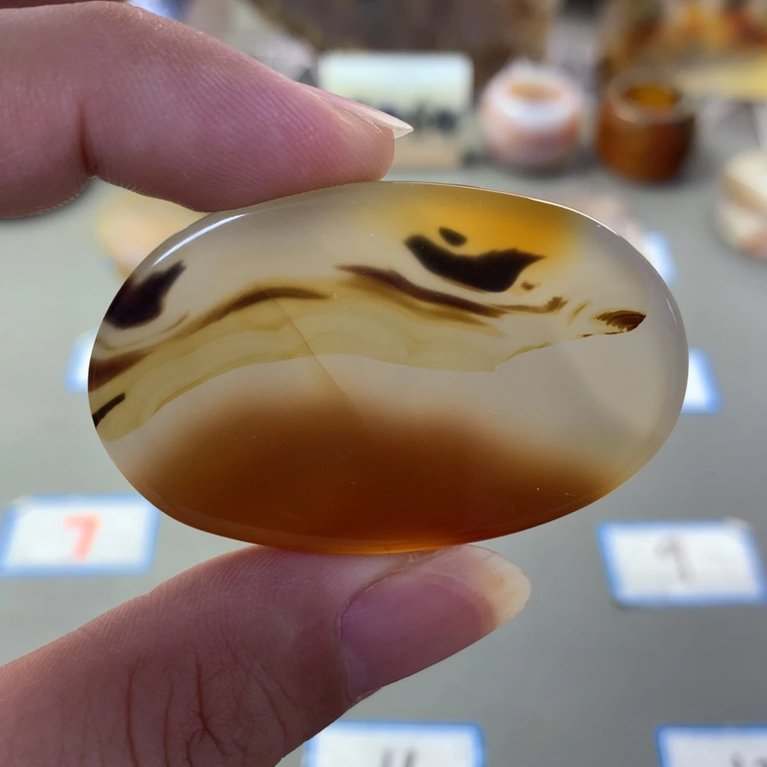 玛瑙/玉髓颈饰未镶嵌