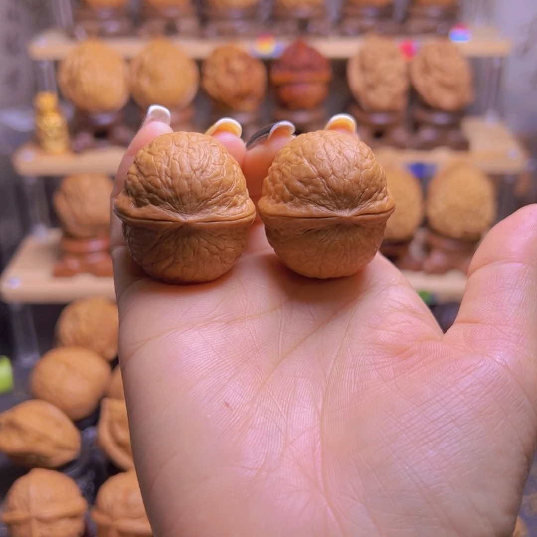 桃核把件皮皮球H12、35……