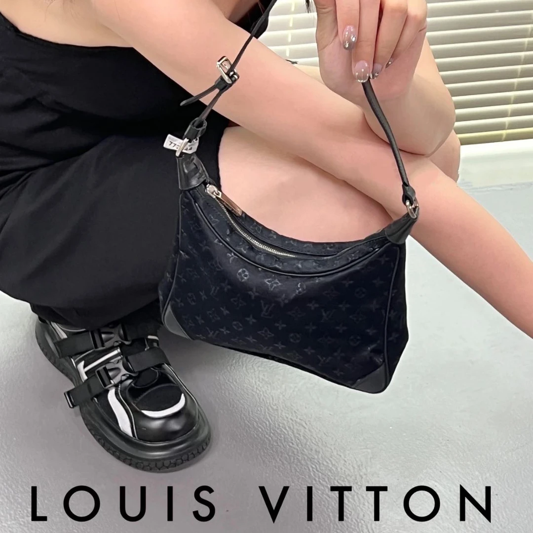 修复品618583/LouisVuitton/路易威登千禧年限定牛角包配皮换新