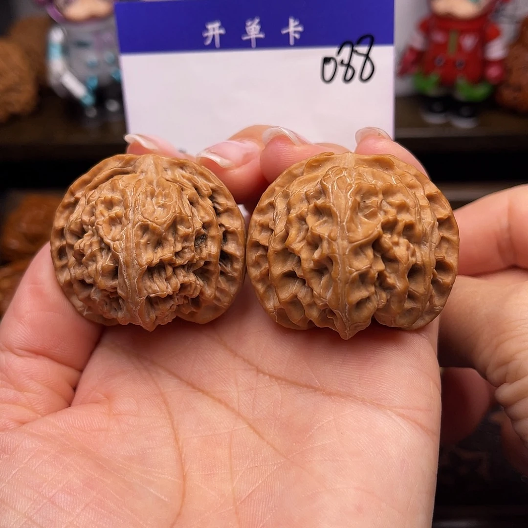 吊坠桃核苹果园40