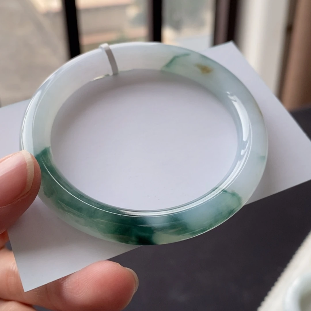 翡翠未镶嵌手镯54.3圆条水墨花