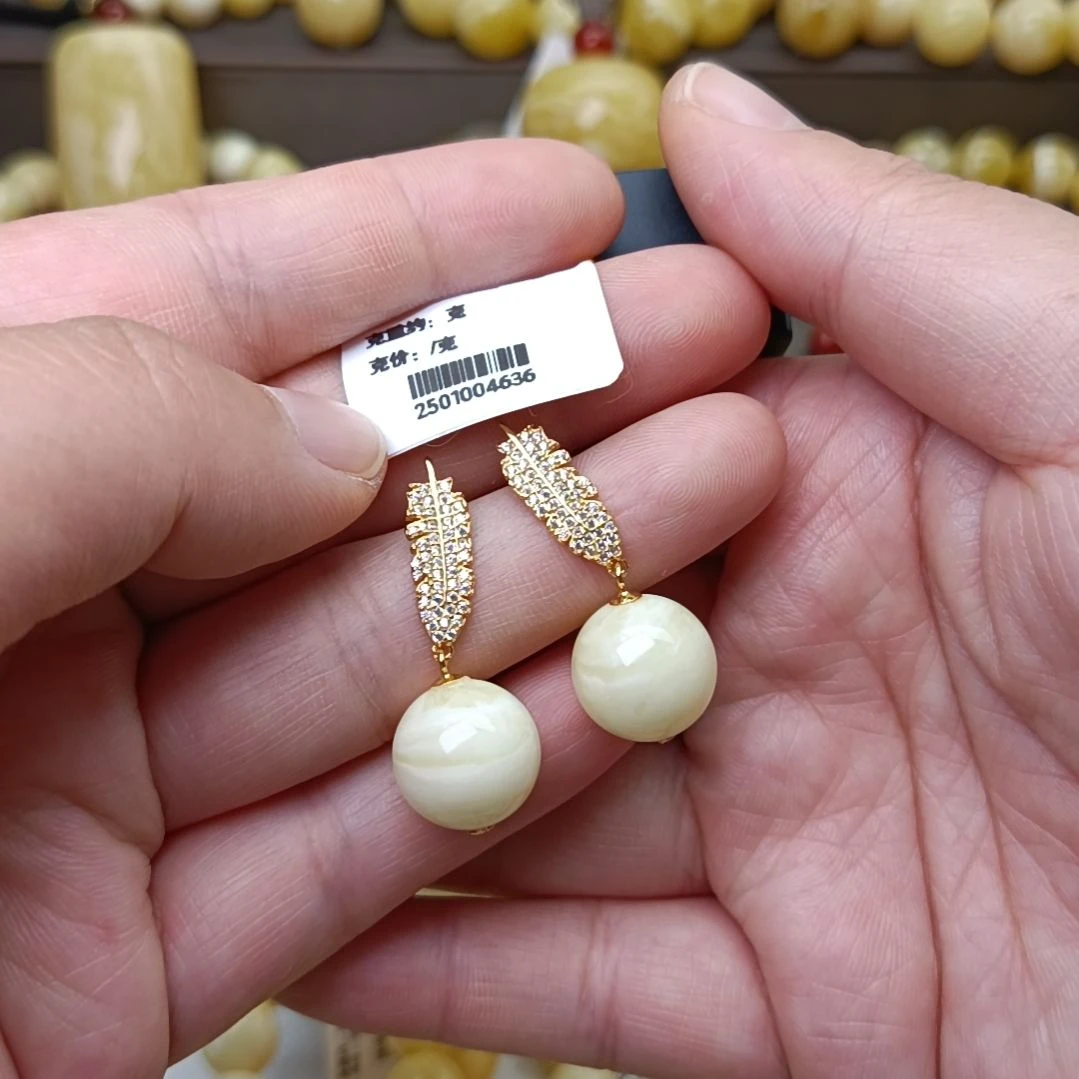 银S925镶嵌蜜蜡耳饰13圆珠瓷白蜡耳坠