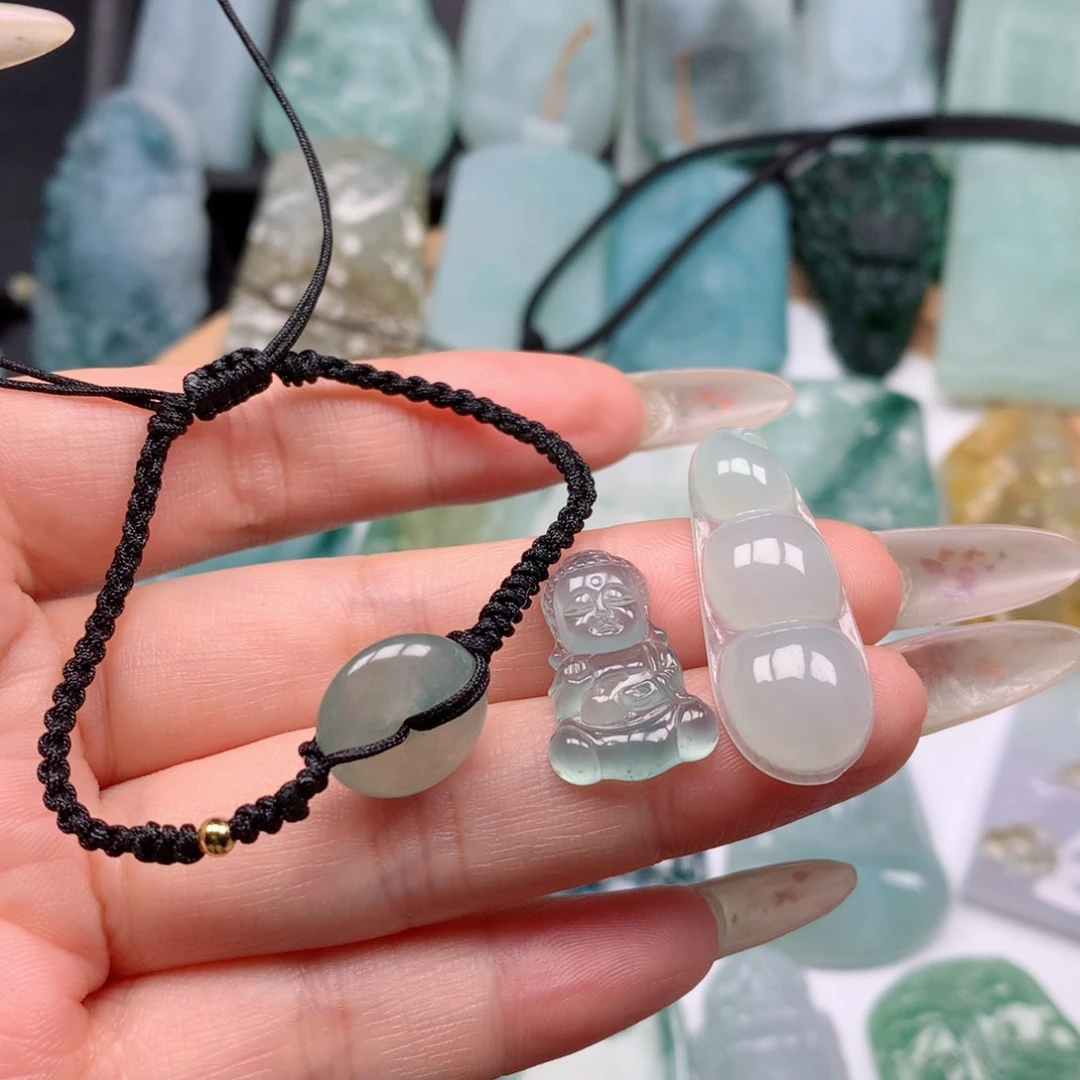 【闪购商品】翡翠颈饰未镶嵌宛**云高冰种宝宝佛，平安扣，福豆