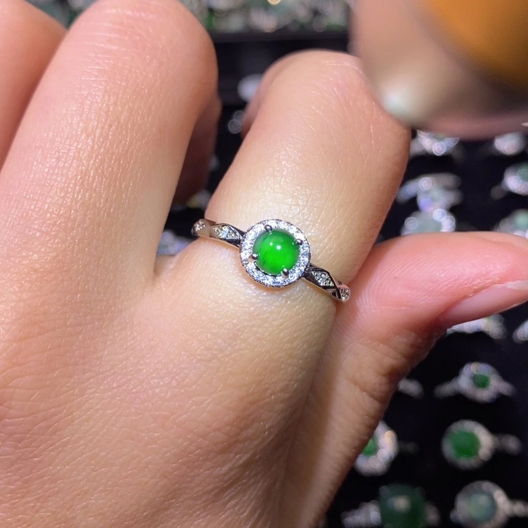 翡翠未镶嵌颈饰天然