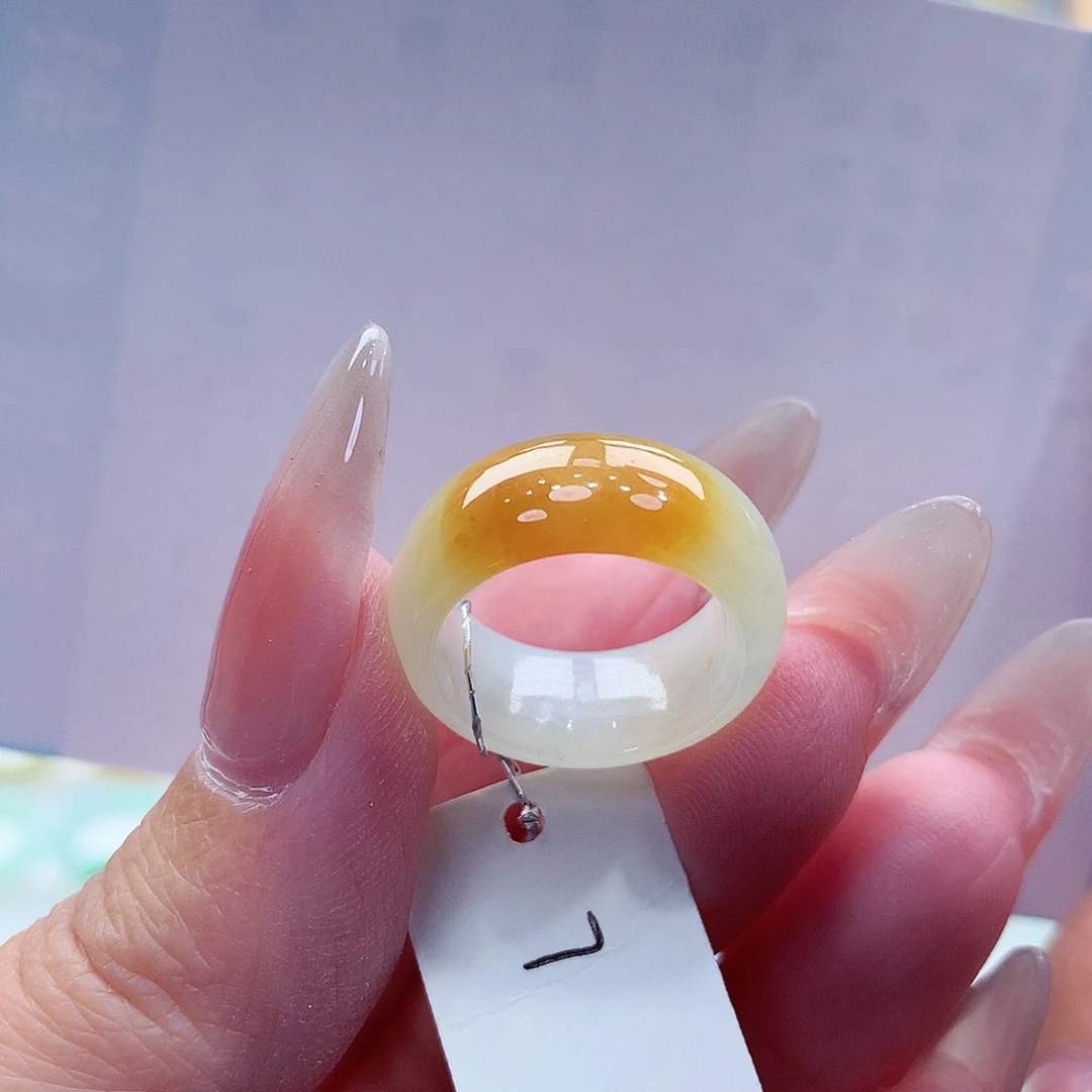 翡翠未镶嵌戒指缅甸A货