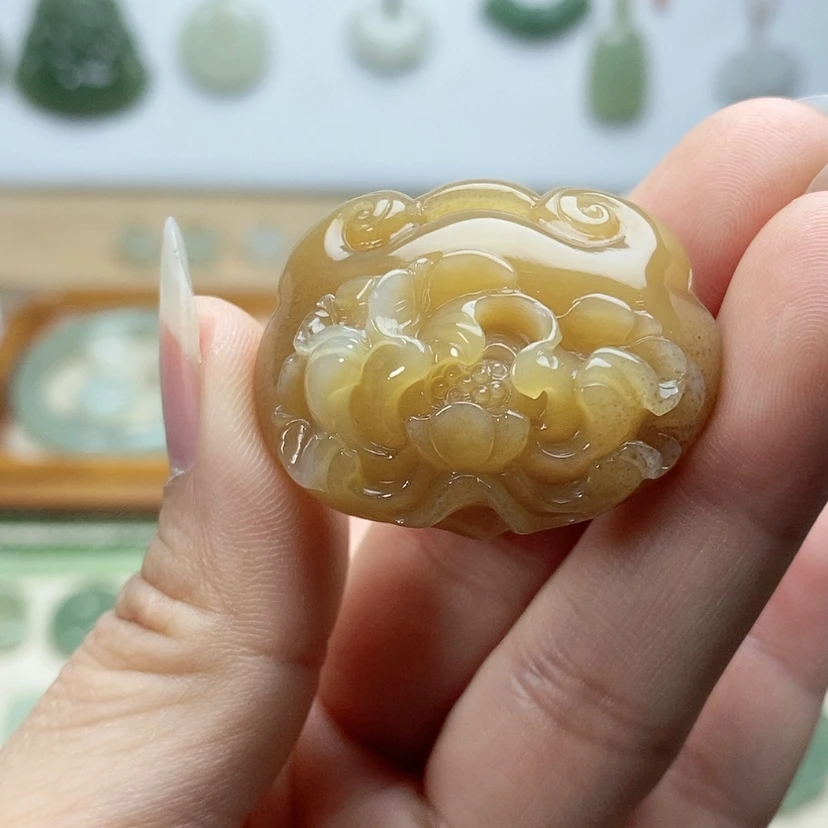 【闪购商品】颈饰未镶嵌和田玉