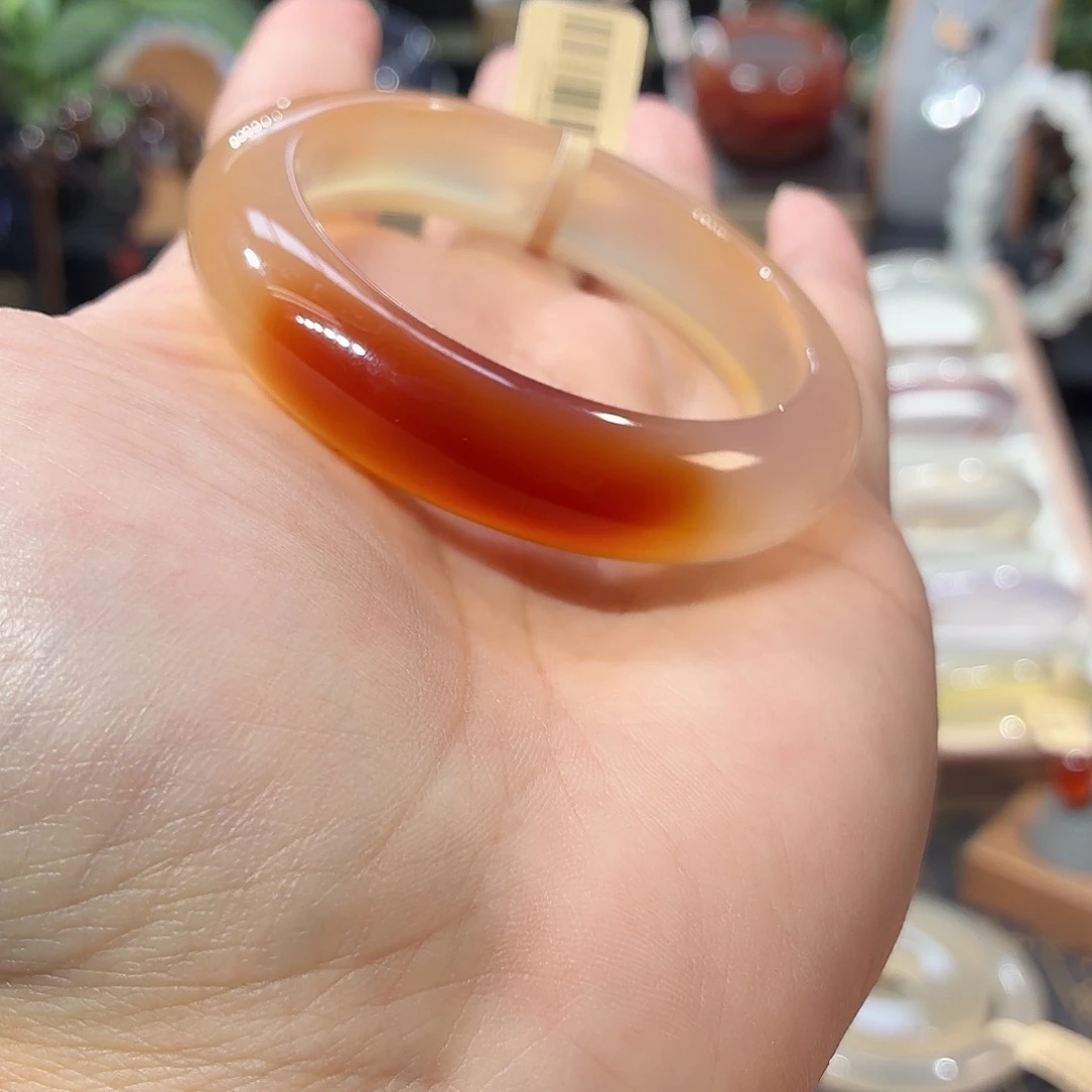 禧***冬玛瑙/玉髓未镶嵌手镯