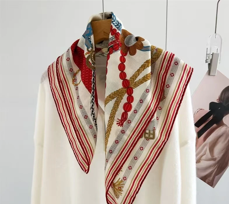 S130-31【编织鞍带】提花双面同色丝绒140CM方巾气质百搭保暖围巾