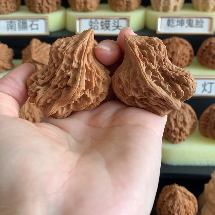 桃核把件文玩核桃小鸟白茬