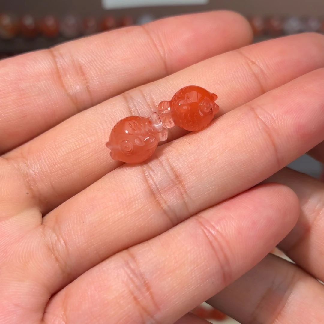 *****南红玛瑙未镶嵌川料两颗嘟嘟