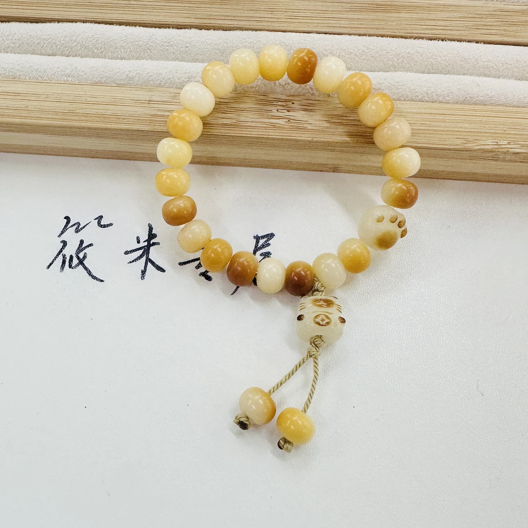 8mm招财猫抓菩提单圈手串a373 dj