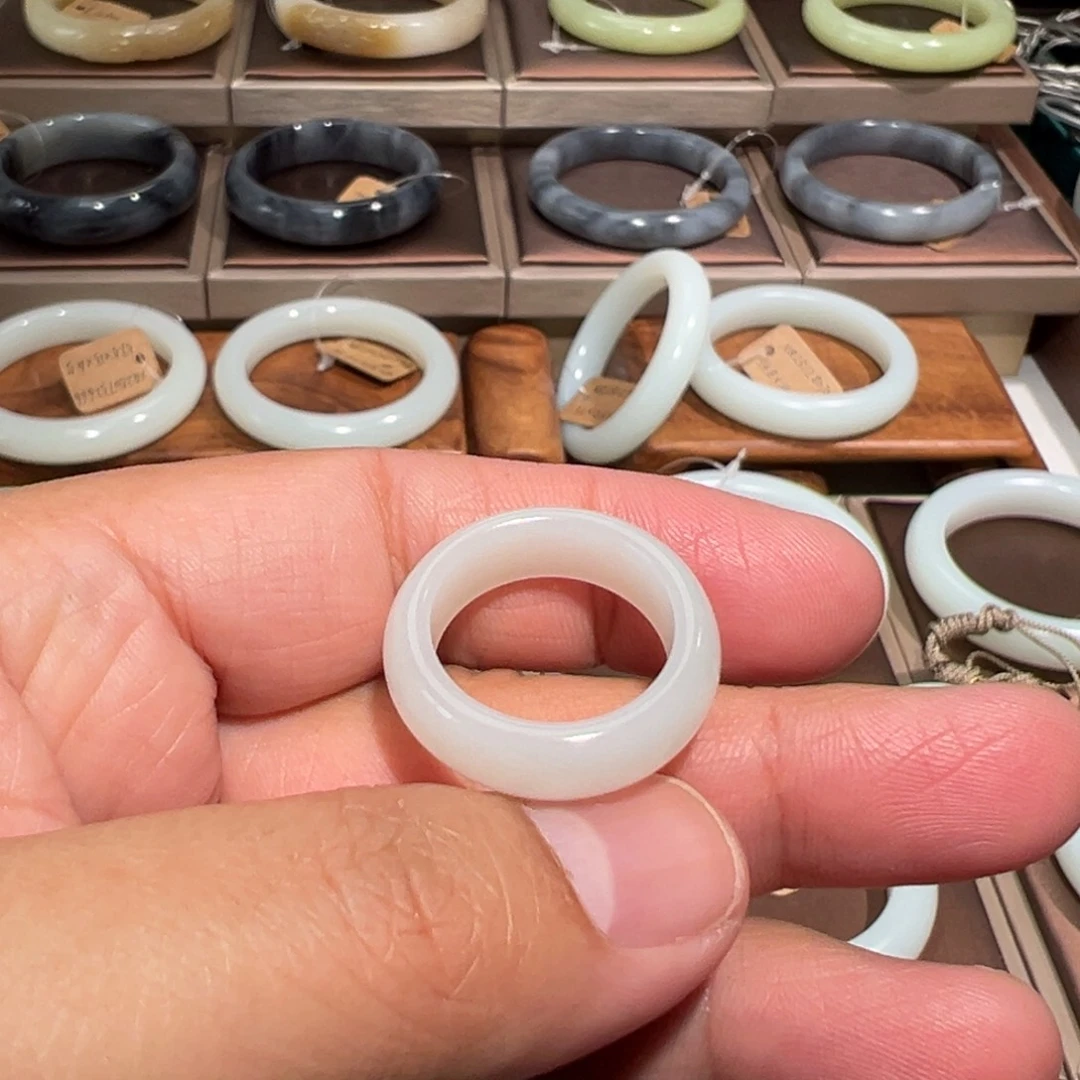 和田玉（白玉）未镶嵌戒指内径19mm