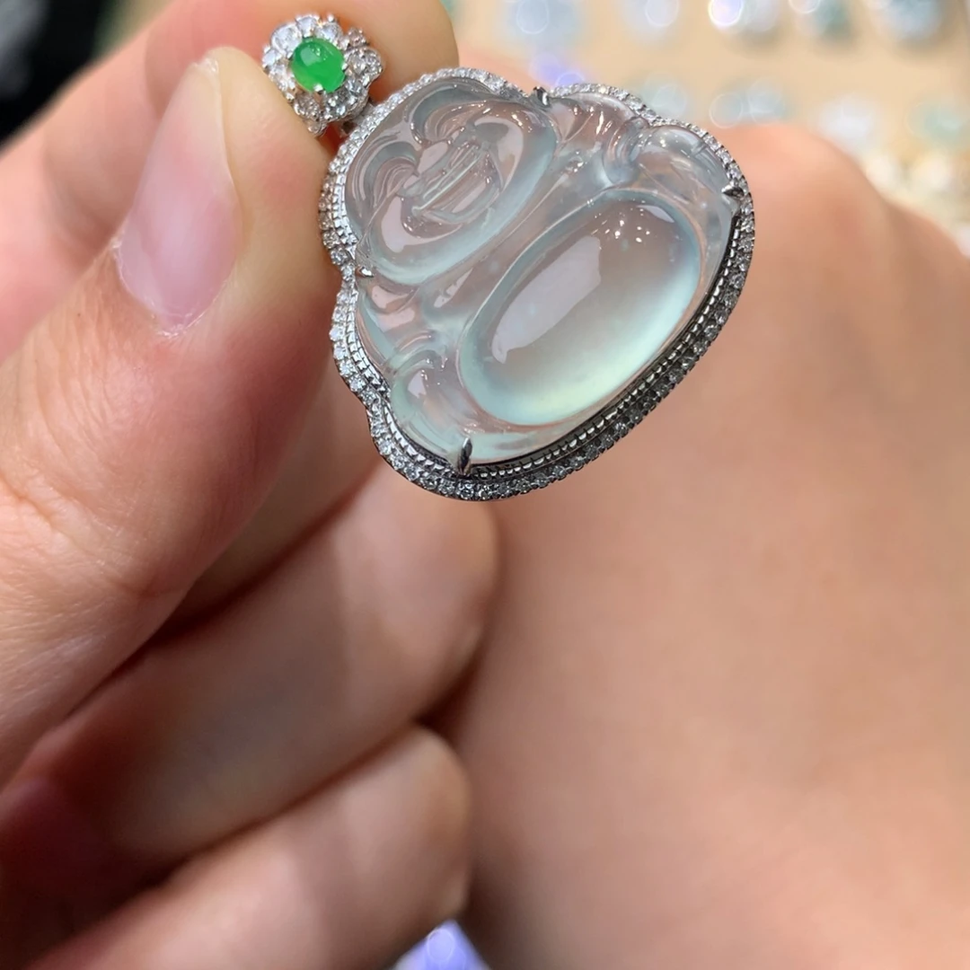 翡翠吊坠(不含链)18K金镶嵌佛公