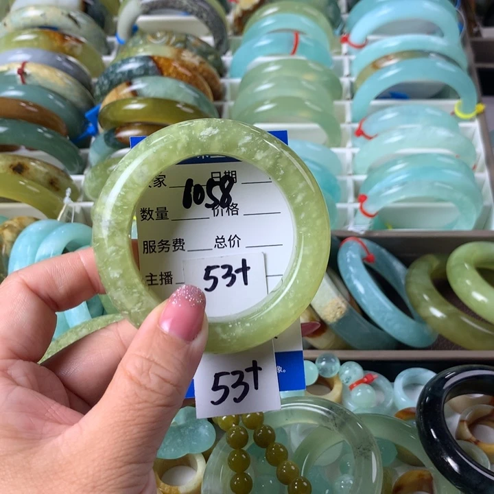 蛇纹石玉未镶嵌手镯沐***呀6058