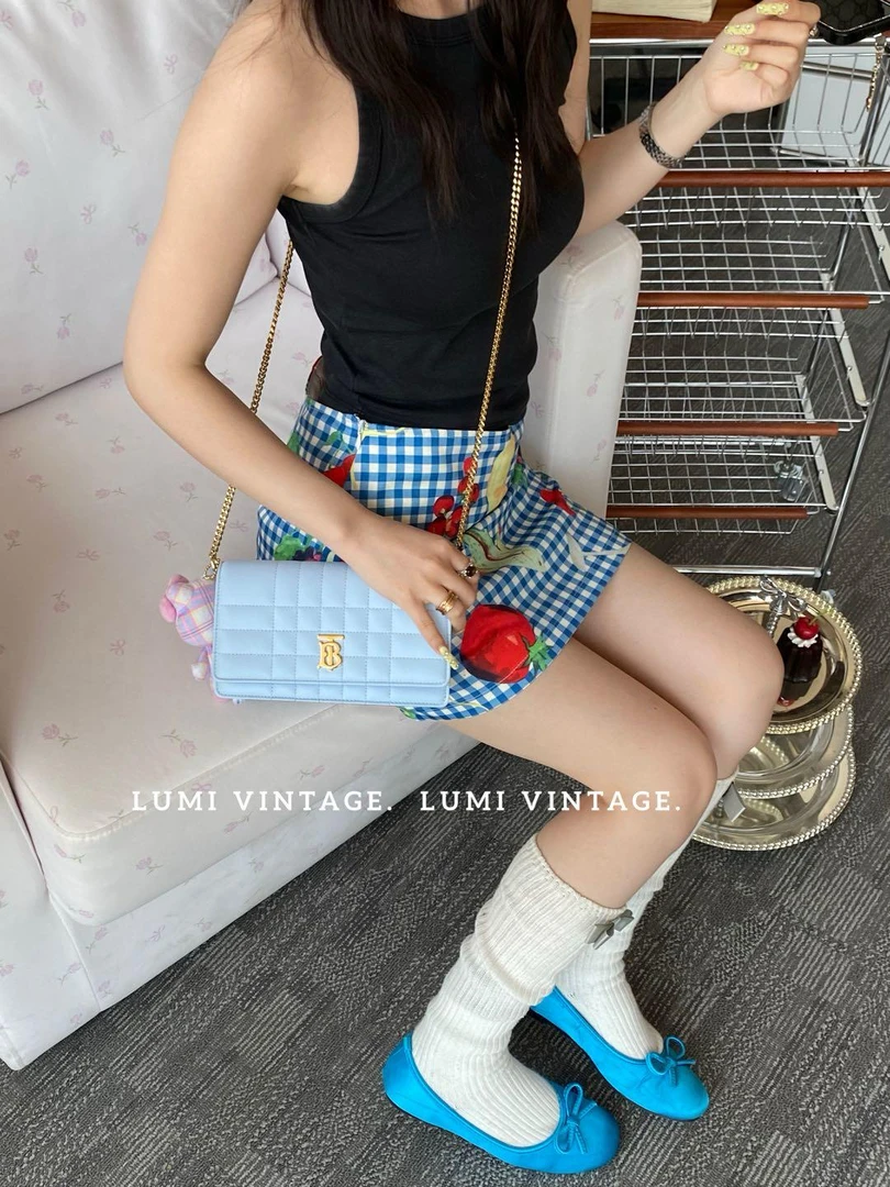 95新 BURBERRY/博柏利 婴儿蓝lola woc单肩包87637303