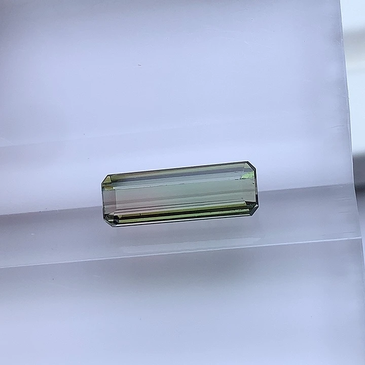 碧玺珠宝半成品未镶嵌2.95克拉
