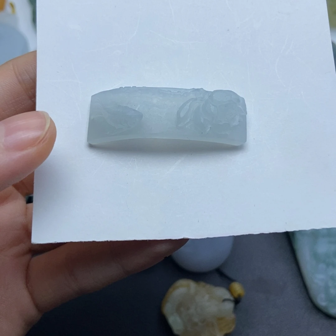 未镶嵌定制翡翠手牌