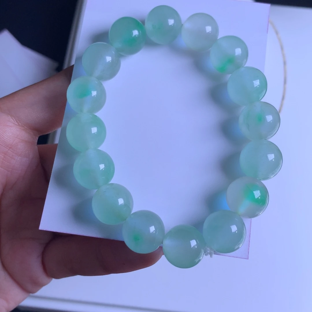 谭**凡冰飘花卡12.6mm手串