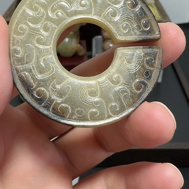 鸿***滨和田玉未镶嵌挂件