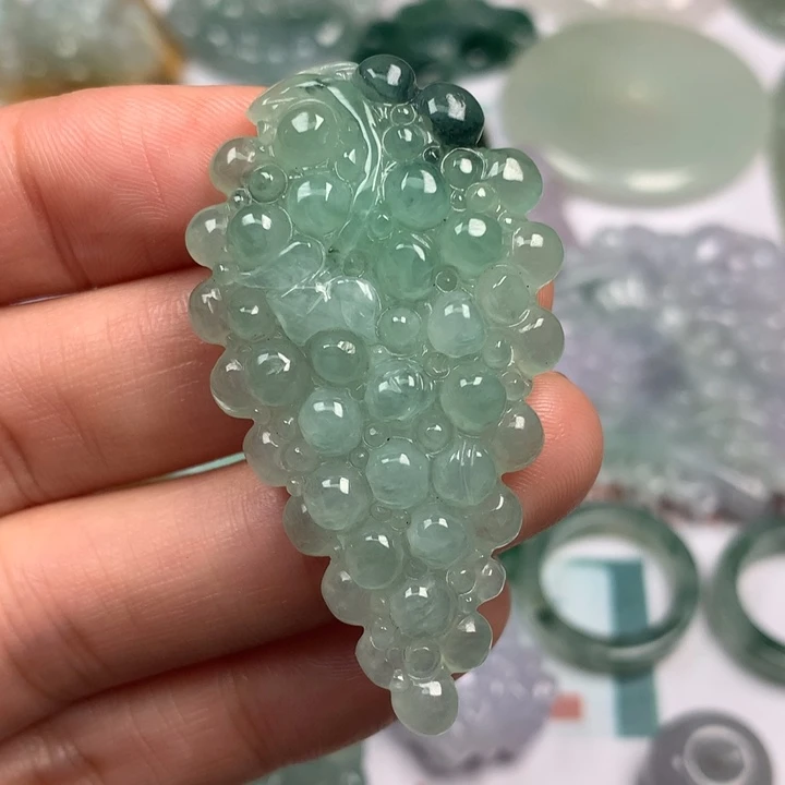 颈饰未镶嵌翡翠翡翠