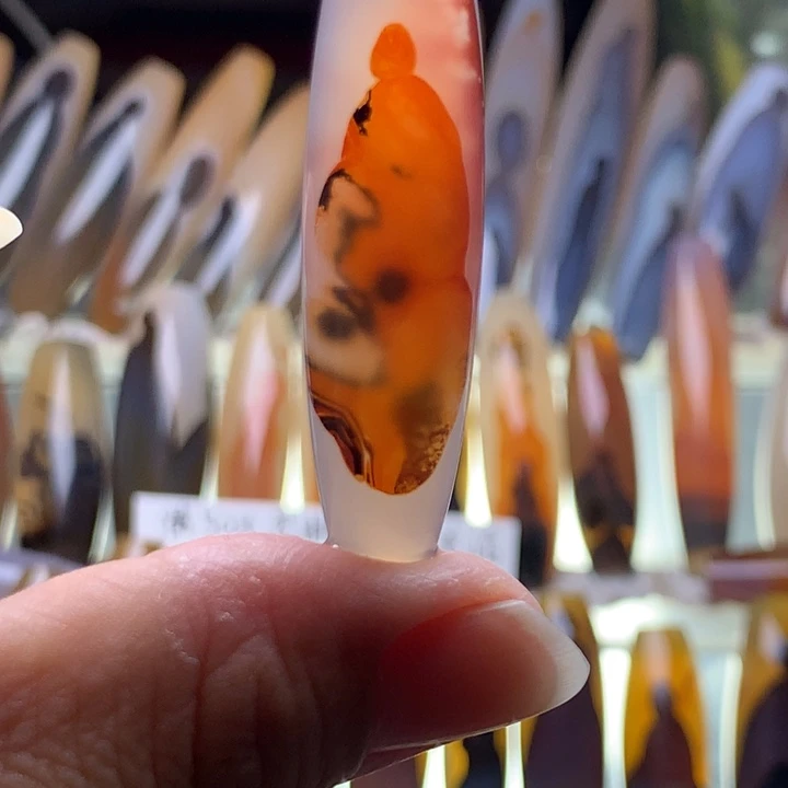 玛瑙/玉髓颈饰未镶嵌94