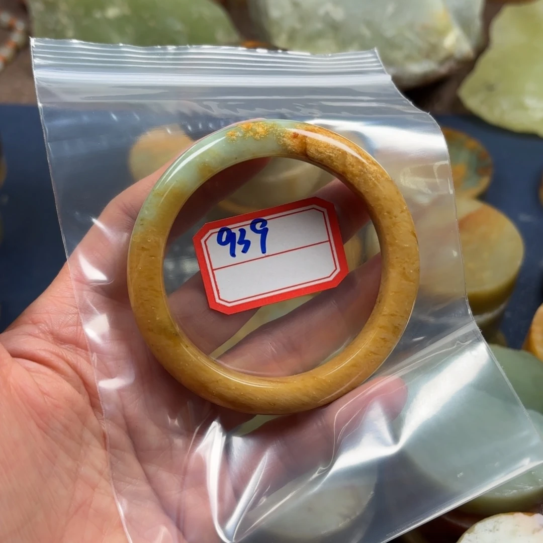 福***家蛇纹石玉未镶嵌珠宝半成品