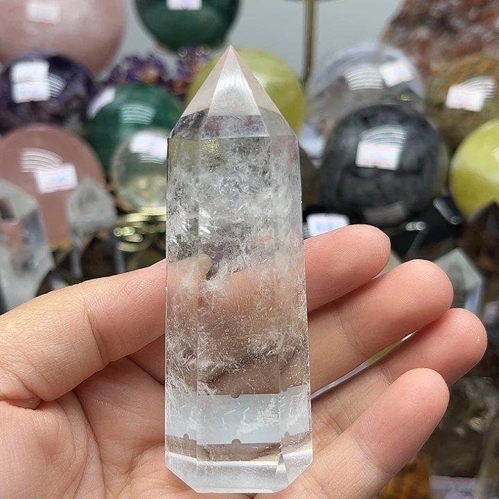 未镶嵌珠宝半成品水晶126克白水晶柱