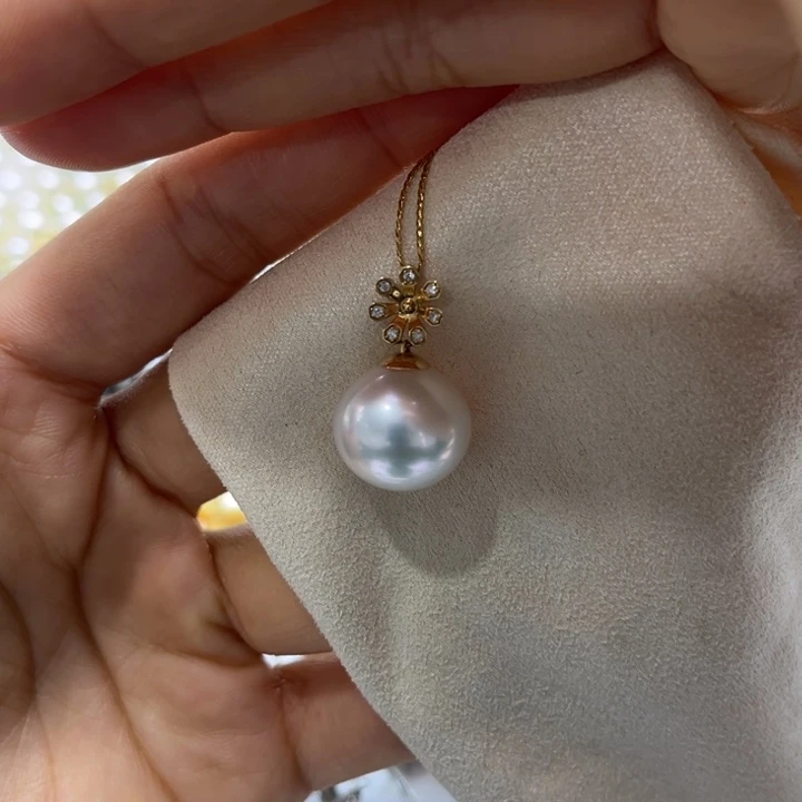 海水珍珠吊坠(不含链)18K金镶嵌可打7折