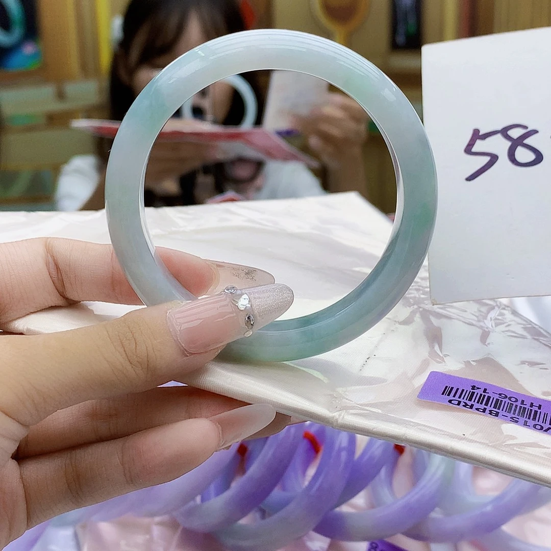 未镶嵌手镯翡翠kkm