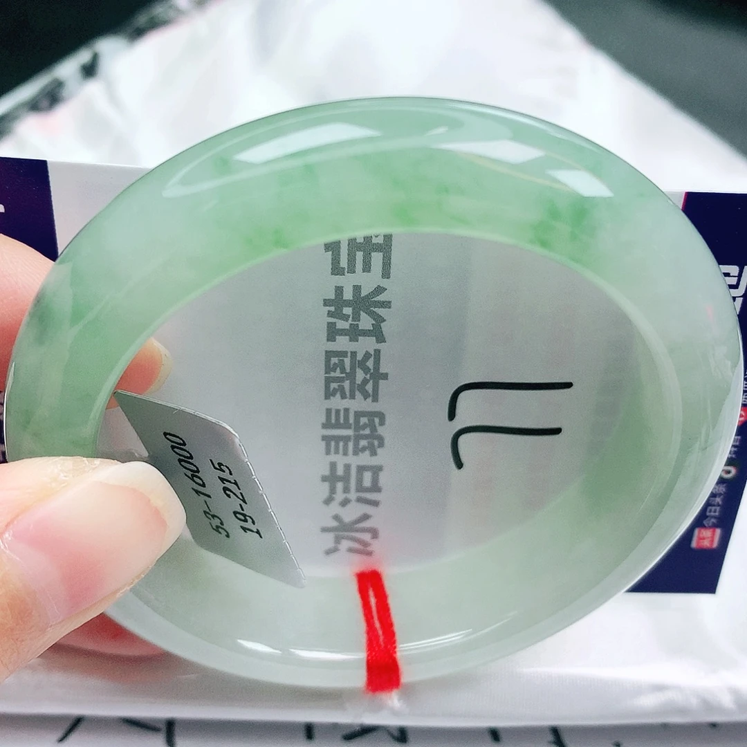 翡翠未镶嵌手镯缅甸天然A货翡翠手镯