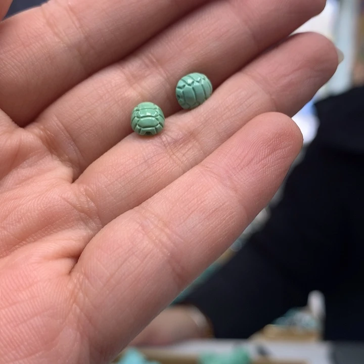 绿松石未镶嵌配饰