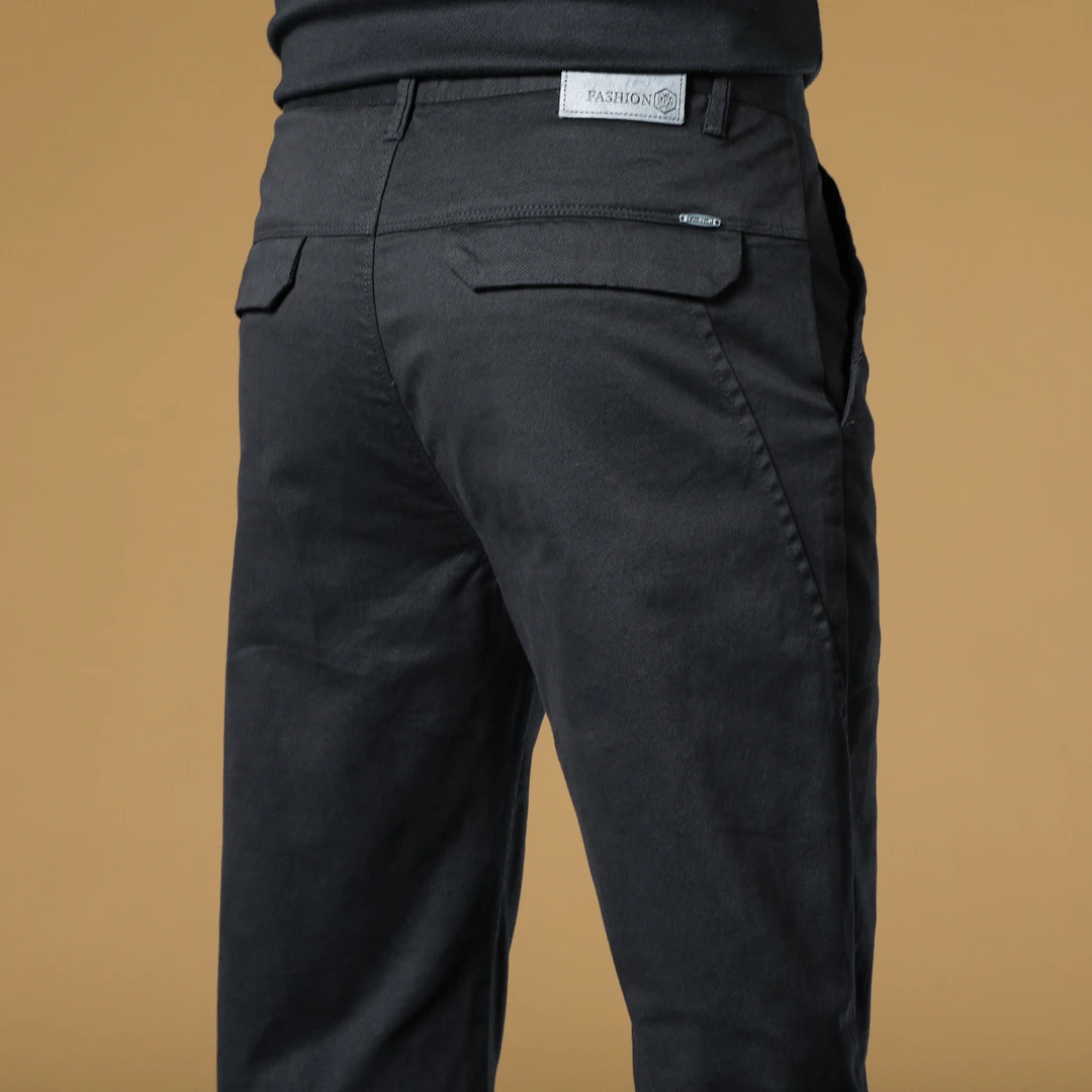 香港2025高端黑色休闲裤男士秋冬新款修身直筒百搭商务男装长裤子