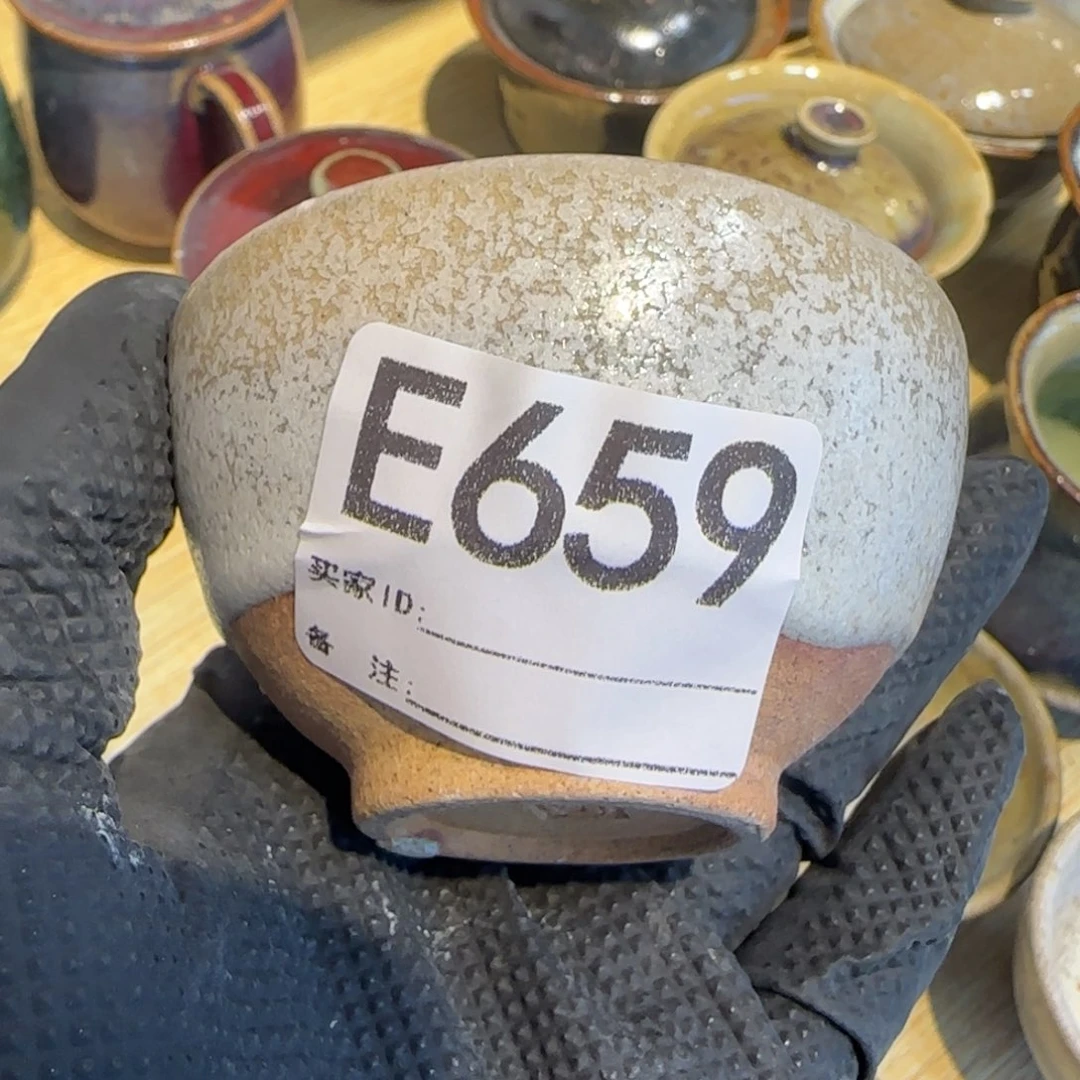 麦***花盆紫砂659