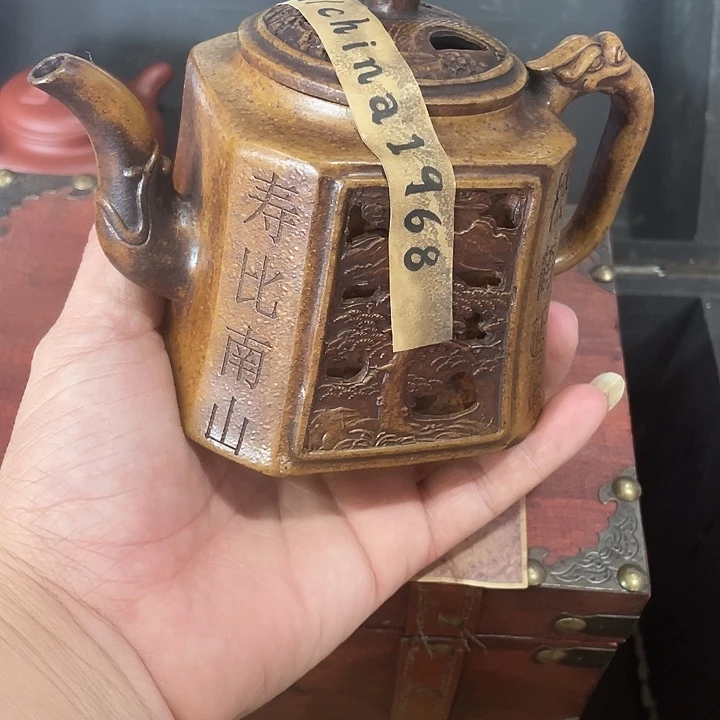 紫砂茶壶紫砂壶大家都知道喜欢紫砂
