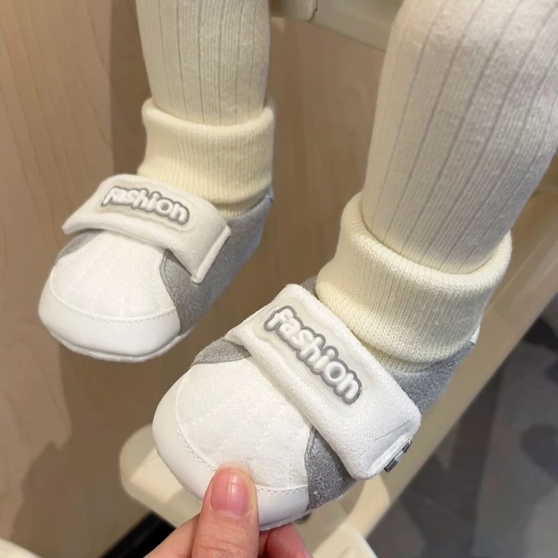 春秋婴幼儿鞋男女宝宝鞋0-1岁鞋袜一体不掉鞋软底防滑男女学步鞋9