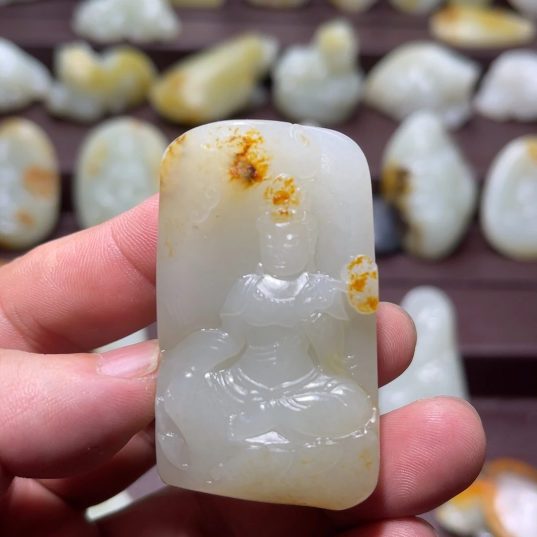 和田玉未镶嵌颈饰
