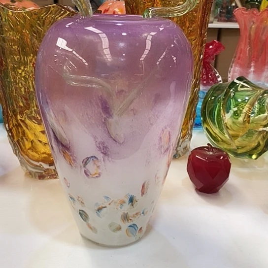 琉璃花瓶高31厘米口径9厘米