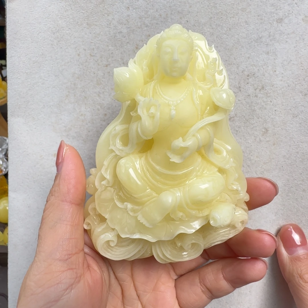 蜜蜡未镶嵌珠宝奇石