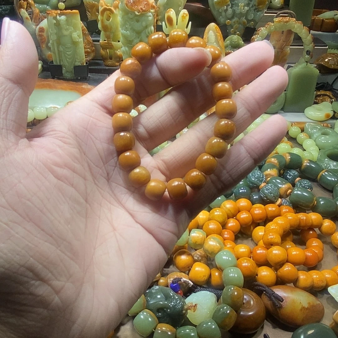 透闪石质玉未镶嵌手串2