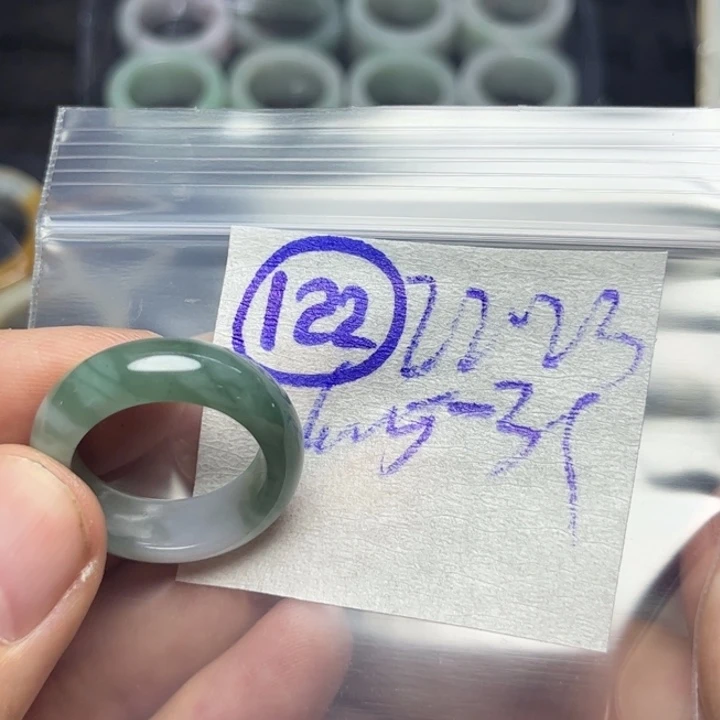 定制翡翠未镶嵌明天