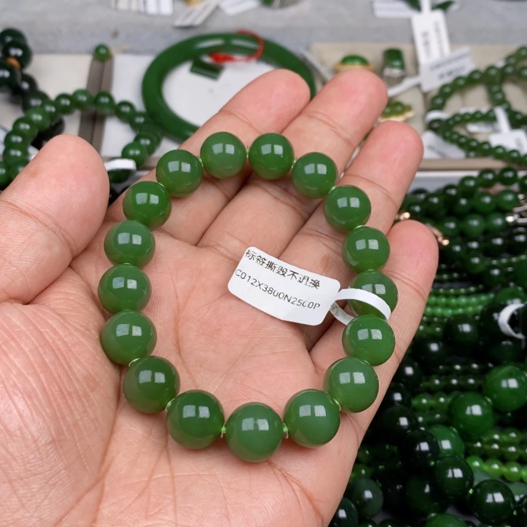 未镶嵌手串和田玉（碧玉）西***狼12mm