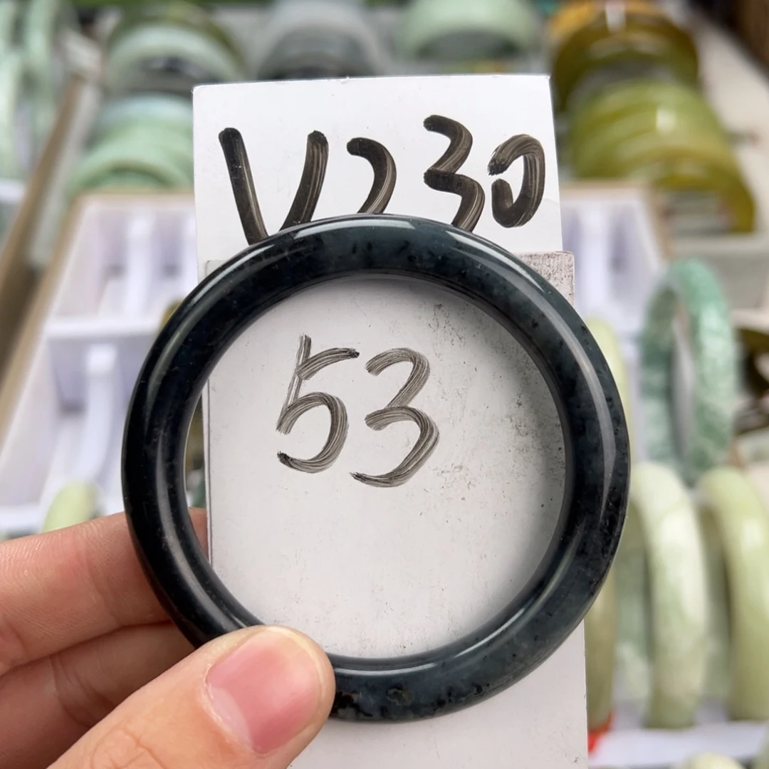 岫玉手镯未镶嵌天然岫玉微瑕